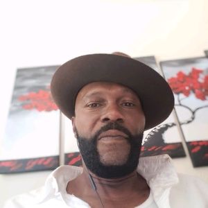 Meet your Posher, Clayvon